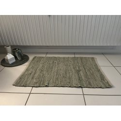Gulvtppe i Skind 60x90 cm fra Dacore. Hj kvalitet og meget slidstrkt. Vlg blandt mange farver