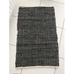 Gulvtppe i Skind 60x90 cm fra Dacore. Hj kvalitet og meget slidstrkt. Vlg blandt mange farver