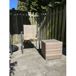 Luksus Alu stabelstol med UV-beskyttet polyrattan. Knkker ikke i flet.  Model: Nevada - Vlg farve