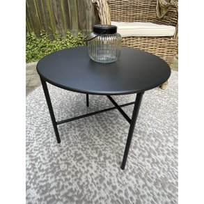 Pesetos bord i flere farver - STR. 50H40CM. HYGGELIGT TERASSE BORD!!!