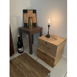 Stabelbar TOKYO skammel i akacie tr. Bruge det ude eller inde - VLG farve