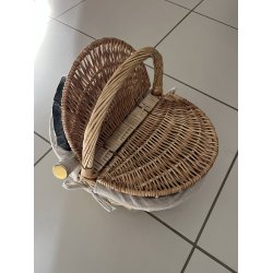 Oval picnickurv i narturligt pileflet - Perfekt til skovturen, stranden eller haven!