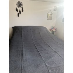 Bredygtigt og elegant sengetppe i 85% bomuld - Fs i flere varianter!