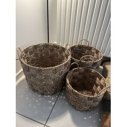 Kurv med hank st af 3. PERFEKTE OPBEVARINGSKURVE I FORSKELLIGE STRRELSER!!