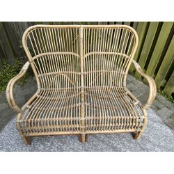 Trevlig loungesoffa till tv personer med hgt ryggstd - fltad bambu 