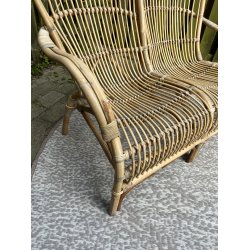 Trevlig loungesoffa till tv personer med hgt ryggstd - fltad bambu 