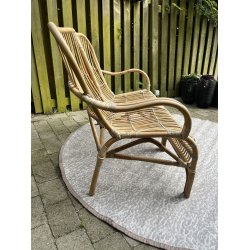 Trevlig loungesoffa till tv personer med hgt ryggstd - fltad bambu 