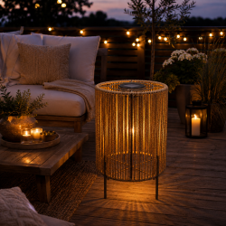 Elegant solcelle-gulvlygte i naturfarvet flet - Hyggelig LED-belysning til terrasse og have - V�lg st�rrelse