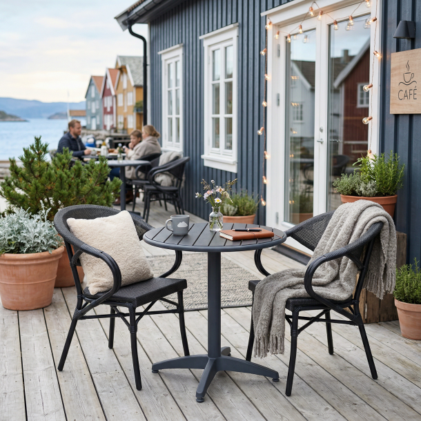 Underh�llsfritt caf�set med runt bord � 70 cm och tv� stolar - Svart