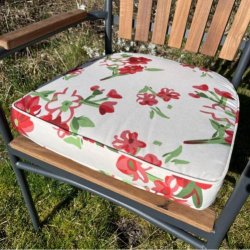 Lys blomster Diana sdehynde - Klassiske hynde