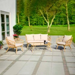 Magrethe Sofast. Lavet i 100% vedligeholdelsesfri polyrattan "bambus look"