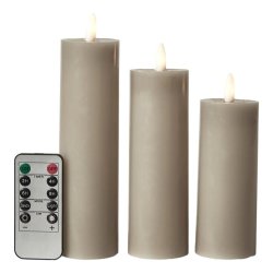 S�t af 3 LED lys som kan blafre og ser meget �gte ud. Fjernbetjening medf�lger - V�lg farve