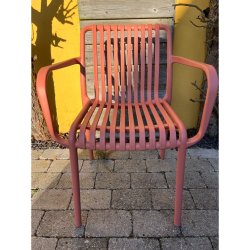 Stabelbar vedligeholdelsefri havestol i UV-beskyttet stbt plast - Model: Lily - Vlg farve 