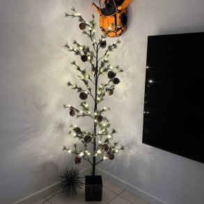 LED Lystr med kogler og guld potte - Vlg strrelse - Inde/Ude