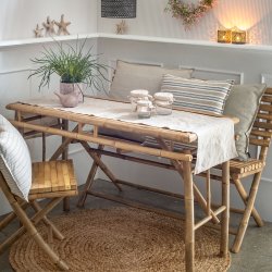 Hndlavet folde bambusbnk 2 personers. I bredygtigt bambus og med krydsben. 