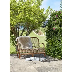 Trevlig loungesoffa till tv personer med hgt ryggstd - fltad bambu 