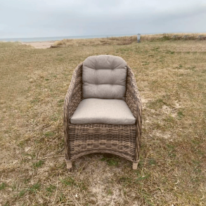 Sofia Lnestol med lys gr Hynde