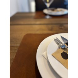 Sort/oliven dkkeserviet. 30x45 cm. Som kan vendes og bruges p begge sider med forskellige farver.