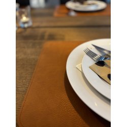 Sort/oliven dkkeserviet. 30x45 cm. Som kan vendes og bruges p begge sider med forskellige farver.