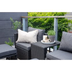 Vedligeholdelsesfrit loungest i UV-beskyttet polyrattan med all-weather hynder - Model: Quad