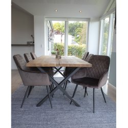 Stort spisebord i olieret og lkkert eg - Montpellier 200x95 - vlg farve