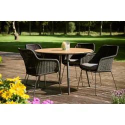 Sif vedligeholdelsesfri havestol med slidst�rk polyrattan, robust st�lstel og komfortabel hynde - F�s i flere farver