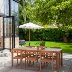 Lkkert stort havembelst i gyldenbrunt goldteaktr med 6 behagelige stole Model: Oxford