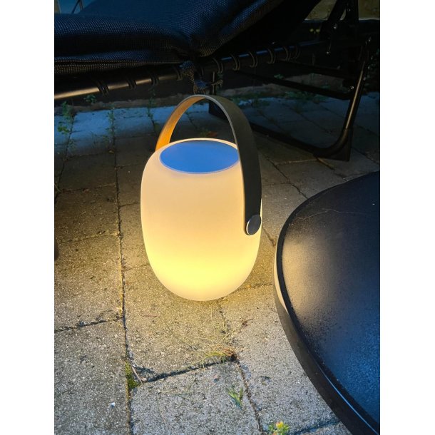 LED lampa och bluetooth hgtalare med lderrem fr utomhusbruk - Modell: Valkyria