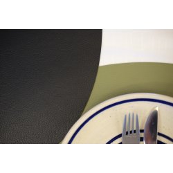 Dkkeserviet i ovalt design - Fremstillet i PU lder soft - Foldbar - 30x45 cm - Vlg farve