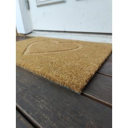 Elegant kokos drmtte med Hjerte motiv en perfekt blanding af holdbarhed og kvalitet 40 x 60 cm. 