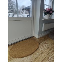 Drrmattor av kokos som finns i olika storlekar och former. Utom- och inomhusbruk med lng livslngd