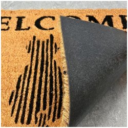 Drmtte af kokos i katte motiv 40 x 60 cm. Fjerner effektivt snavs i alt slags vejr.    