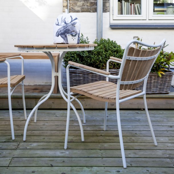Ella tr�dg�rdsstapelstol - V�lj f�rg p� ramen!