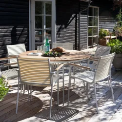 Kvalitets Mood stabelstol med lameller og teak arml�n - V�lg farve