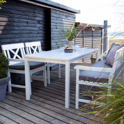 Hjglans hvidmalet stol i solid mahognitr - Model: Sofiero