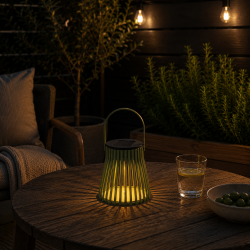 Solar lanterne i gr�n plast med solcelle - F�s i flere st�rrelser