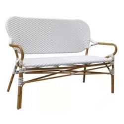 UV-beskyttet cafebnk i polyrattan med bambus-look., Kan st ude hele ret. - Model: Kerteminde