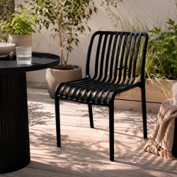 Stabelstol uden arml�n i vedligeholdelsesfri i UV-beskyttet st�bt plast. Model: Lillian - V�lg farve