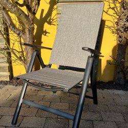 100% vedligeholdelsesfri havestol med 7-Positioner i ryg, Dobbelt alu rrstel og tykt teksline gr