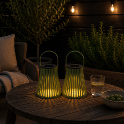 Solar lanterne i gr�n plast med solcelle - F�s i flere st�rrelser