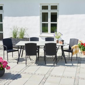 Momohavembelst inkl. 6 stole i sort UV-beskyttet polyrattan - Ingen vedligeholdelse!