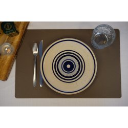 Firkantet dkkeserviet i PU lder, Soft - Foldbar - 30x45 cm - Vlg farve