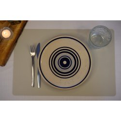 Firkantet dkkeserviet i PU lder, Soft - Foldbar - 30x45 cm - Vlg farve