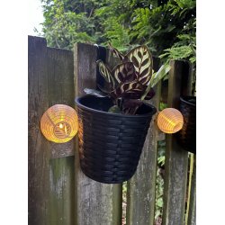 Praktisk og pyntelig urtepotte med bjle i sort vedligeholdelsesfrit polyrattan 16 cm