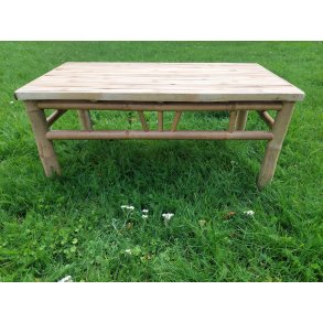 Snyggt soffbord i bambu med autentiska bordsben och bordsskiva av bamburibbor