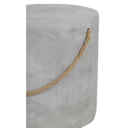 Oval cement skammel - 37xH40. Model: Steen