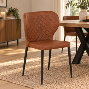 Stabelbar spisebordsstol i PU-l�der - Model: Pisa - V�lg farve