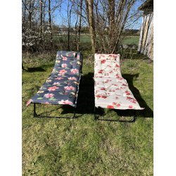 SOLVOGNSHYNDE LUX MED NAKKEPUDE i flot bl &amp; gr blomster design