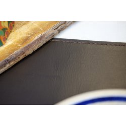 Rektangulr dkkeserviet i bldt bffellder - Model: Lexi - Vlg farve