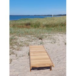 Solstol Java i silverteak. Med hjul och avtagbar drinkbricka. Ltt att kra.